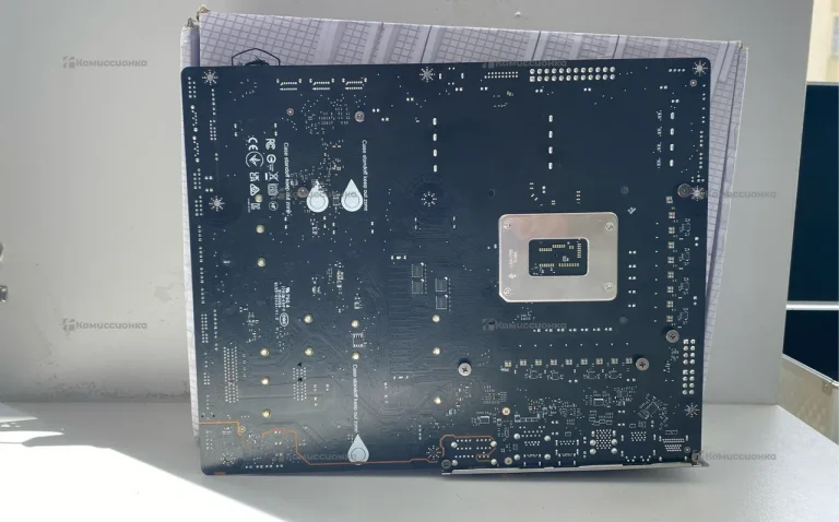 Материнская плата MSI MPG Z790 EDGE MAX AM5