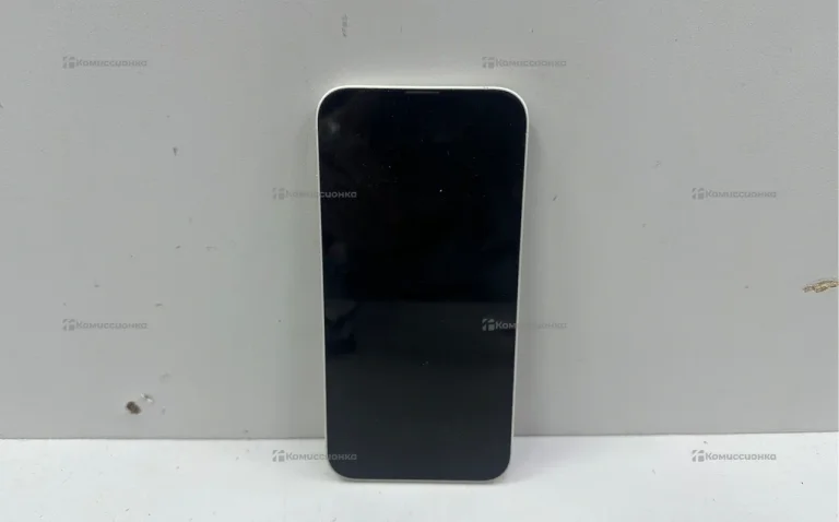 Apple iPhone 13 4/128 ГБ