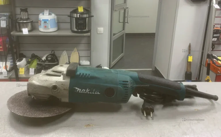 УШМ makita GA9020