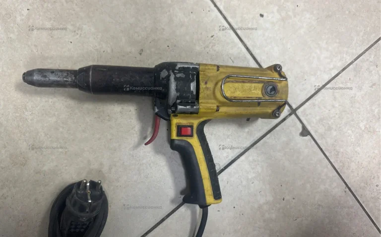 Заклепочник электрический skytools SK 1006