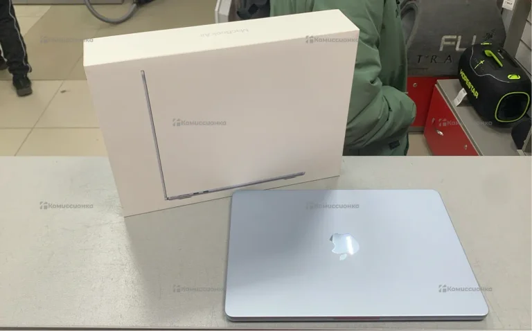 Apple MacBook Air M4 2025