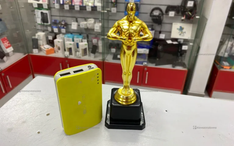 Power Bank  “Canyon” 7.800 mAh.