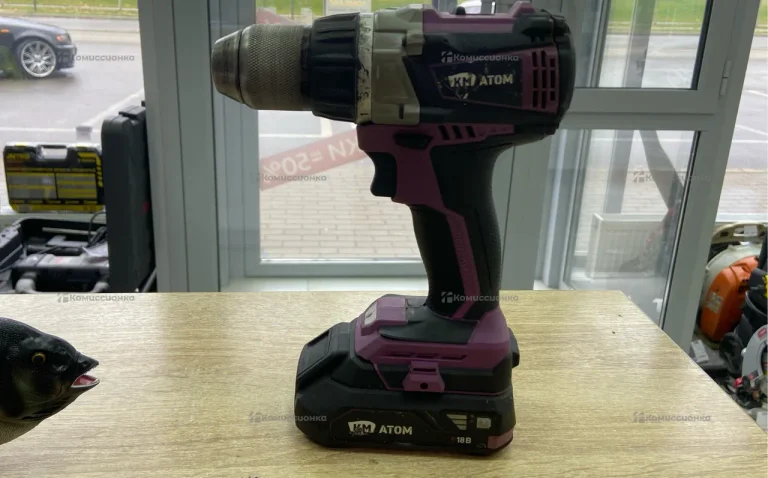 Аккумуляторная дрель-шуруповерт КМ Атом CD-183BL
