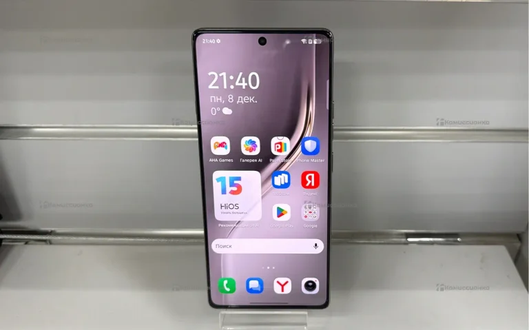 Tecno Camon 40 12/256 ГБ