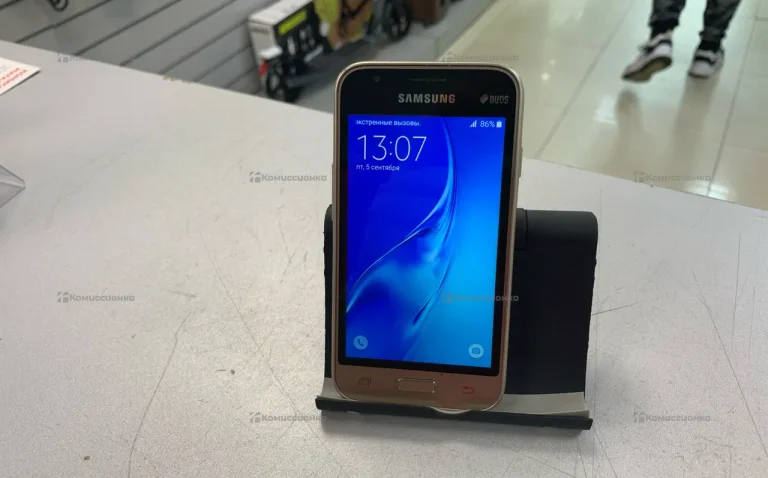 Samsung Galaxy J1 Mini SM-J105H