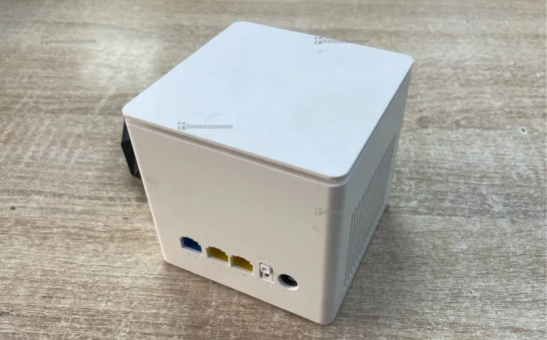 Wi-Fi роутер квадратный