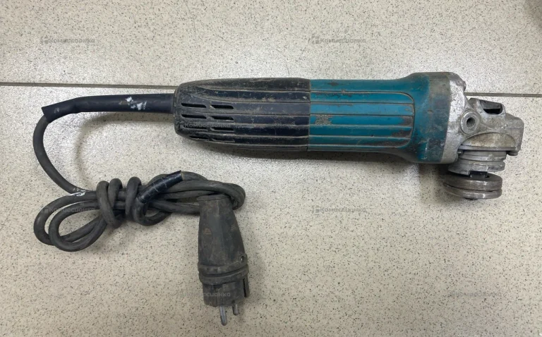 УШМ makita GA5030