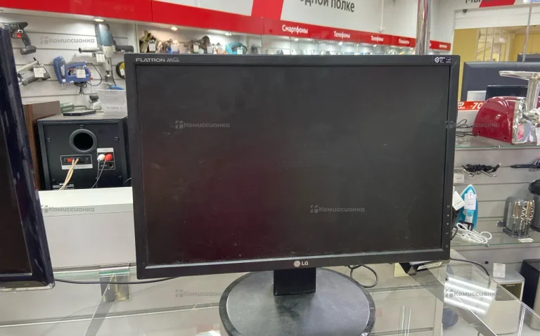 Монитор LG Flatron L194WT