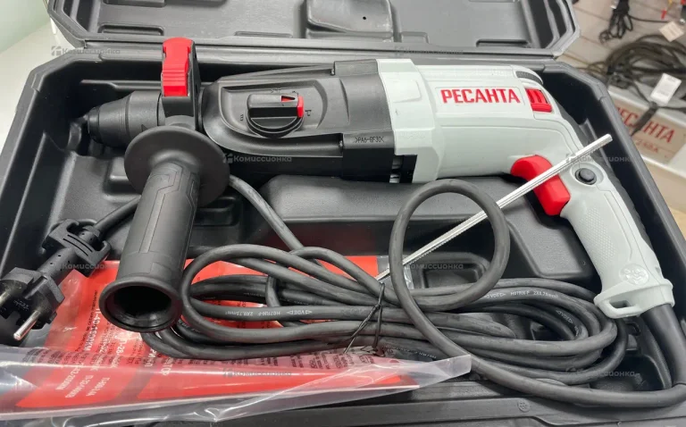 Перфоратор Ресанта П-32-1000К