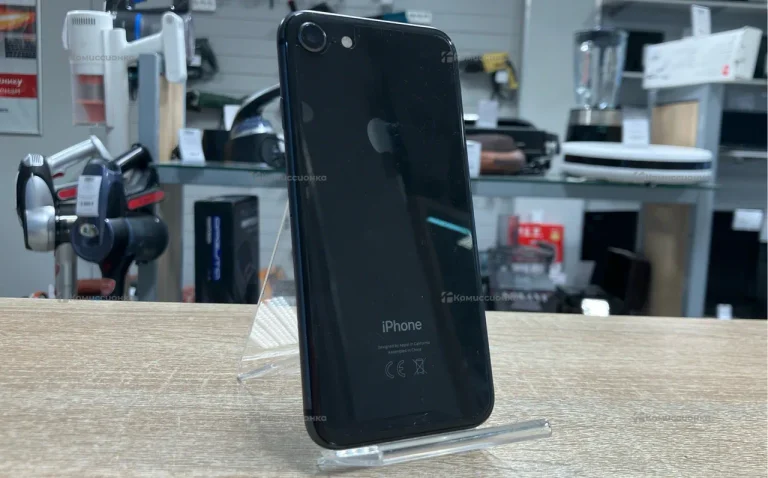 Apple IPhone 8 64Gb
