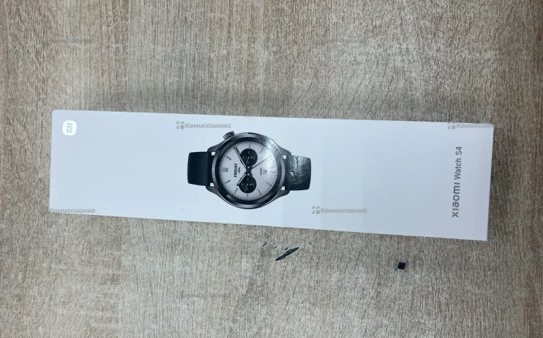 Часы  Xiaomi Watch S4