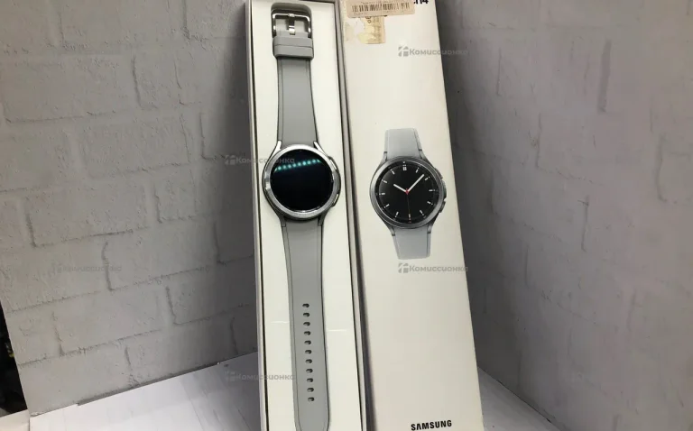 Часы Samsung Galaxy Watch 4 Classic