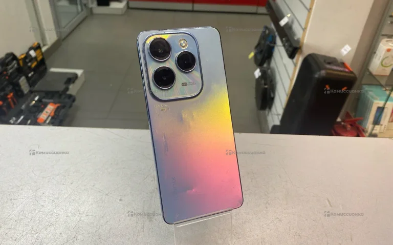 Infinix Hot 40 Pro 8/256 ГБ
