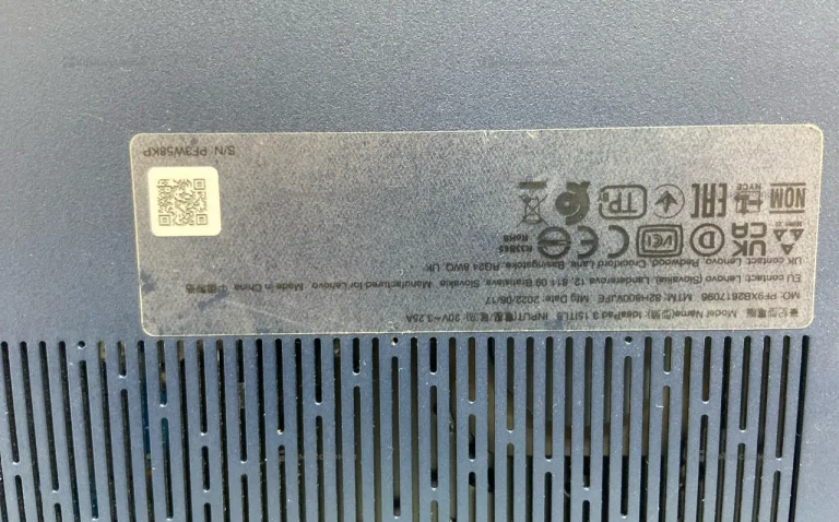 Ноутбук  Lenovo ideopad 3 15itl6