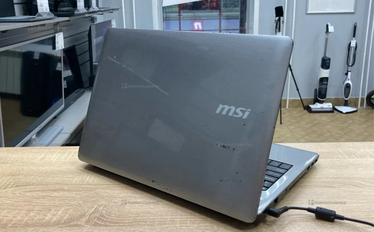 Ноутбук  MSI MS-16y1