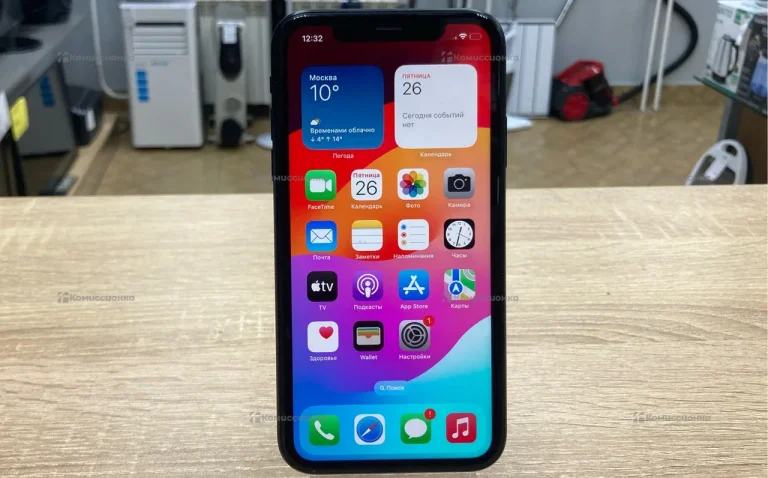 Apple iPhone XR 3/64 ГБ