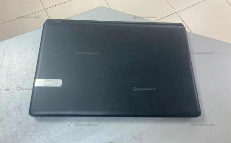 Ноутбук  Packard bell