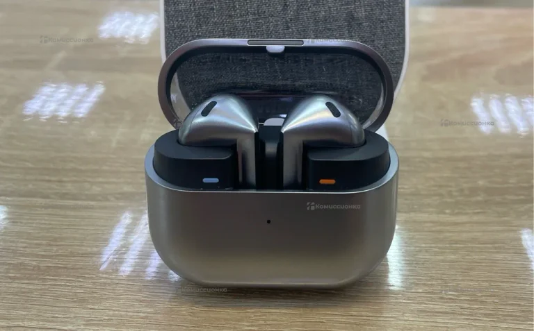 Наушники  Samsung Buds 3