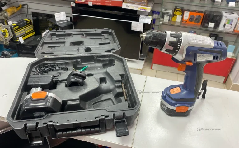 Шуруповерт Dexter CD33-120