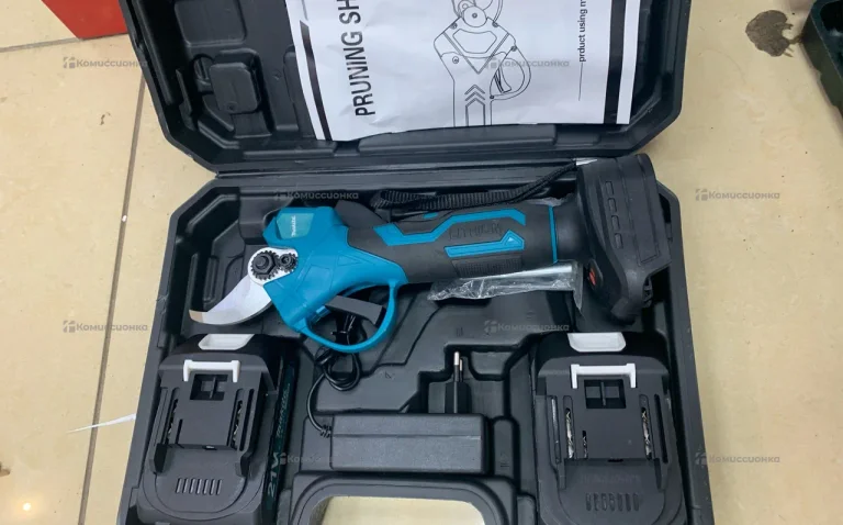 Секатор аккумуляторный Makita