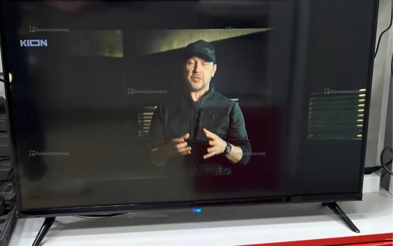 Телевизор Smart TV 32 QN900