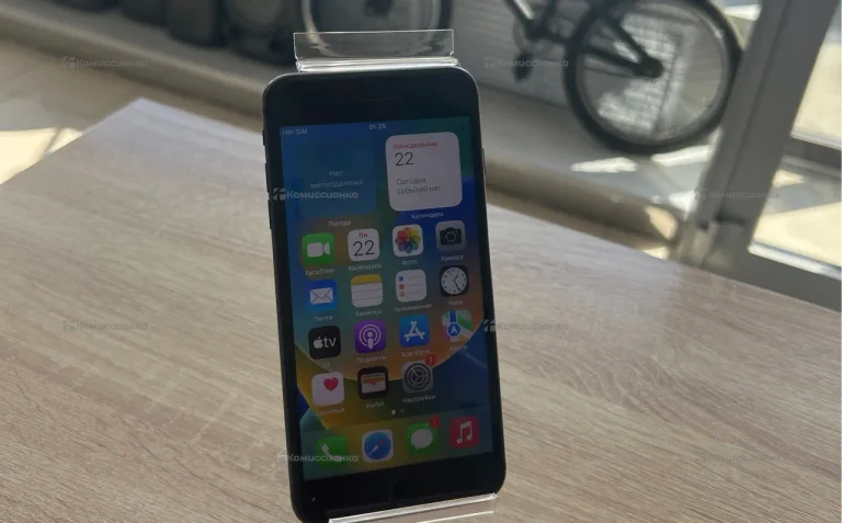 Apple iPhone 8 Plus 3/64 ГБ