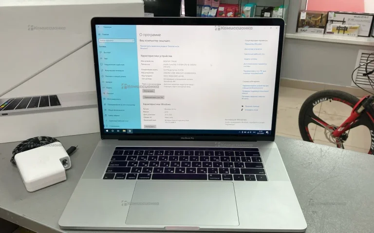 Ноутбук  MacBook Pro 15 (2019)