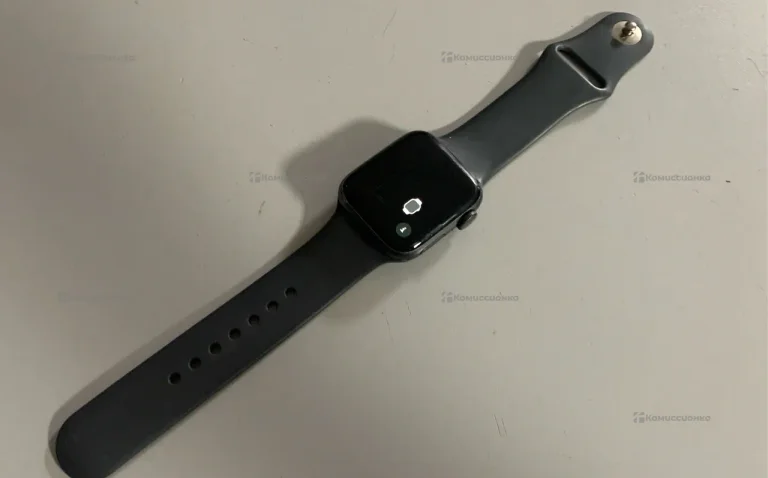 Часы Apple Watch SE Gen 1