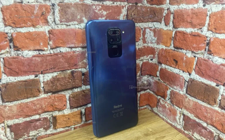 Xiaomi Redmi Note 9 4/64Gb