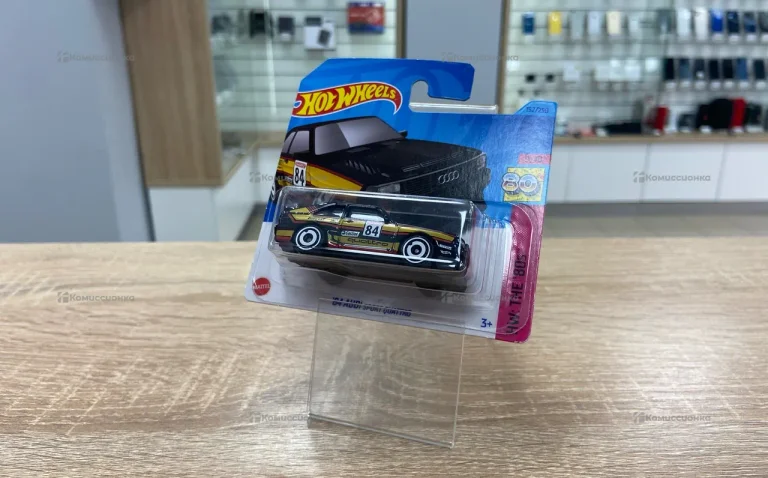 Машинка HotWeels 84 Audi Sport Quattro