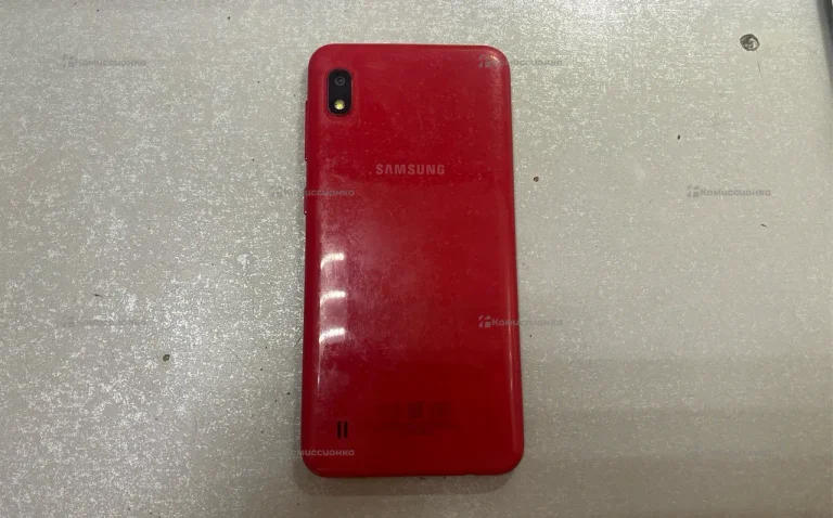 Samsung Galaxy A10 2/32 ГБ