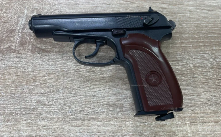 Пневматический пистолет Blowback  Pm49