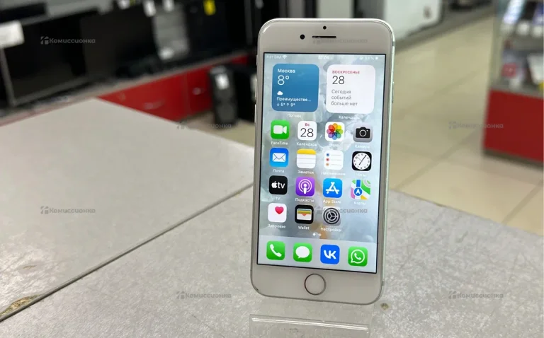 Apple iPhone 7 32 ГБ.