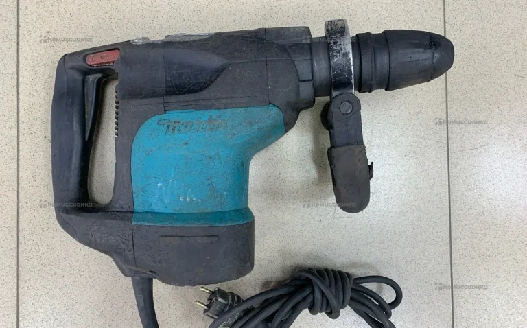 Перфоратор makita HR4501C