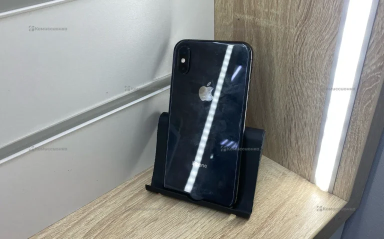 Apple iPhone XS 64 ГБ