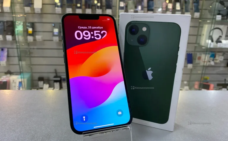 Apple iPhone 13 4/128 ГБ