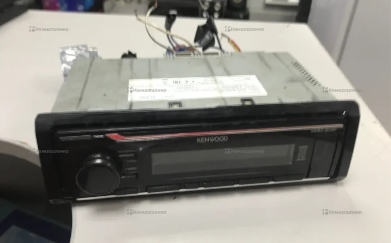 Автомагнитола Kenwood KMM-304Y