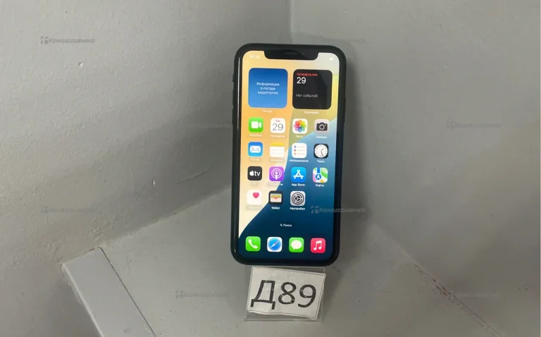 Apple iPhone XR 3/64 ГБ
