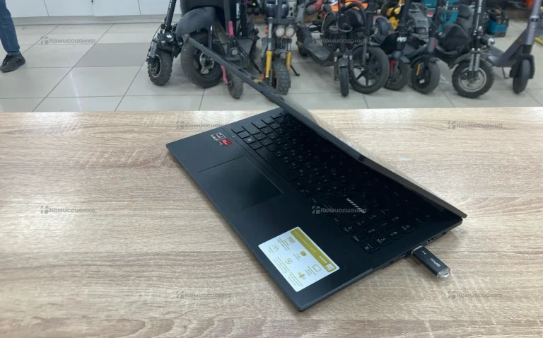 Ноутбук  ASUS vivobook