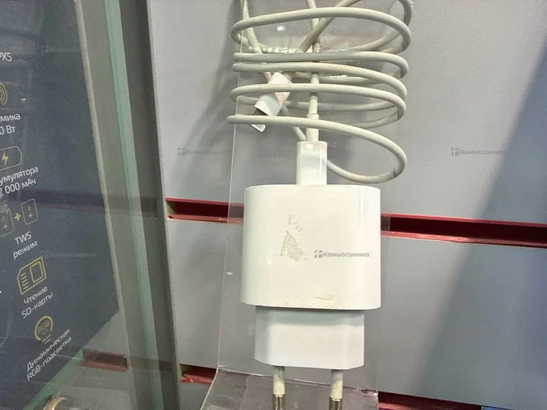 Зарядное устройство iPhone L