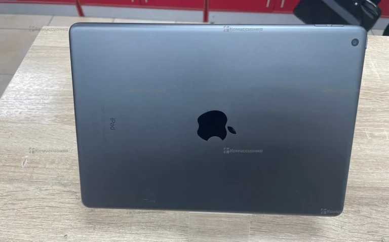 Планшет Apple Планшет Apple iPad (2021) 10.2 Wi-Fi