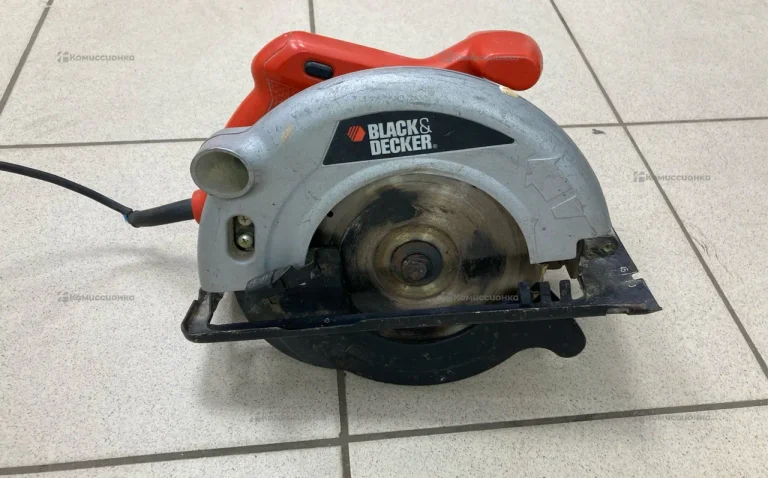 Дисковая пила BLACK+DECKER CD601