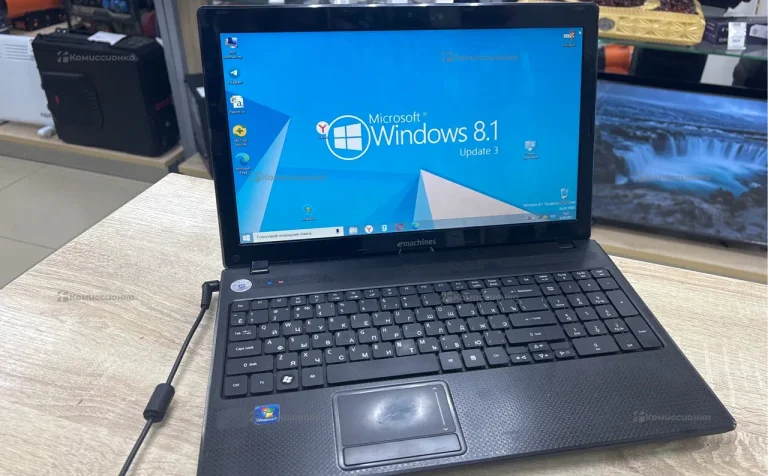 Ноутбук  emachines eME644G