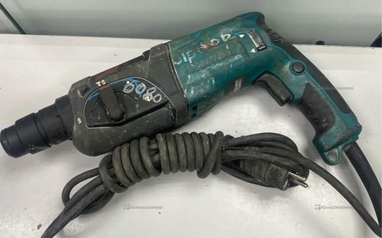Перфоратор makita HR2470