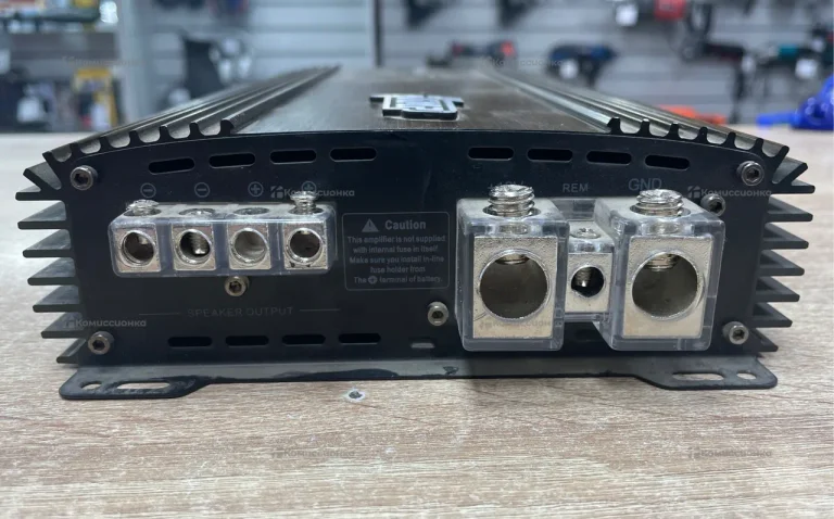 Усилитель  AMP MASS 1.1500