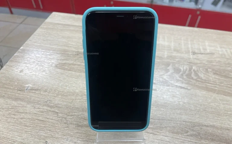 Apple iPhone 11 4/64 ГБ