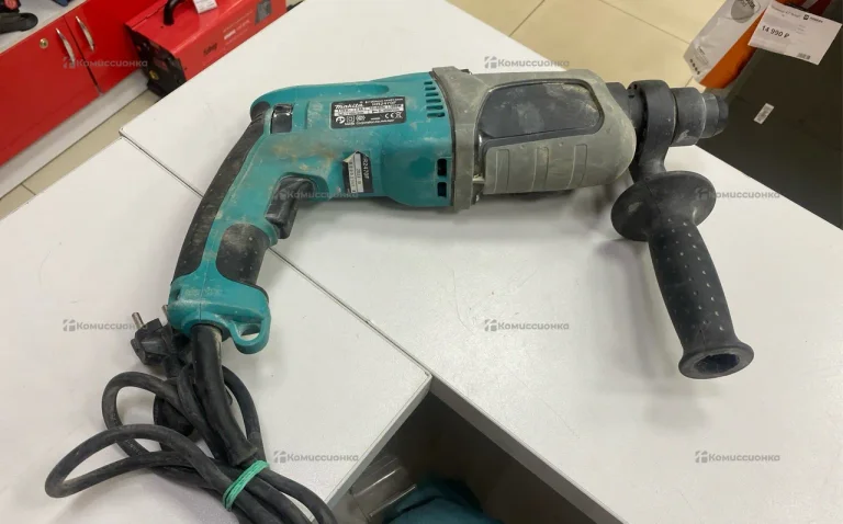 Перфоратор makita HR2470F