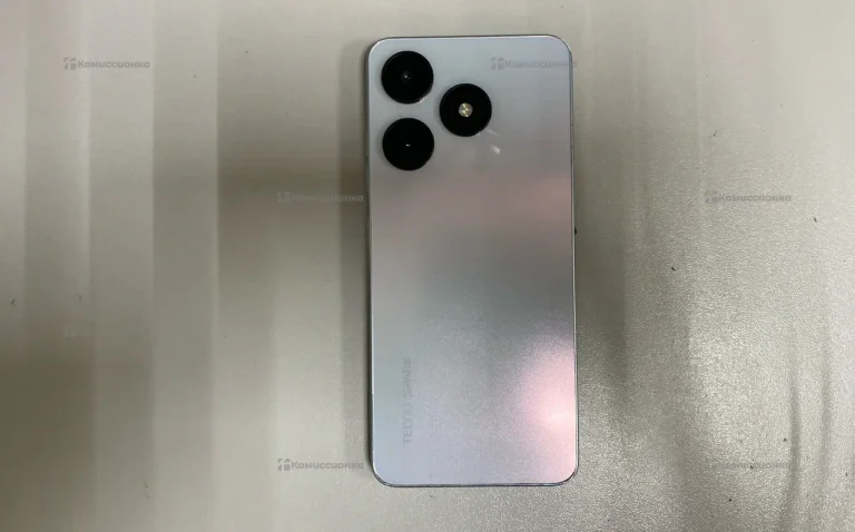 Tecno Spark 10 4/128 ГБ