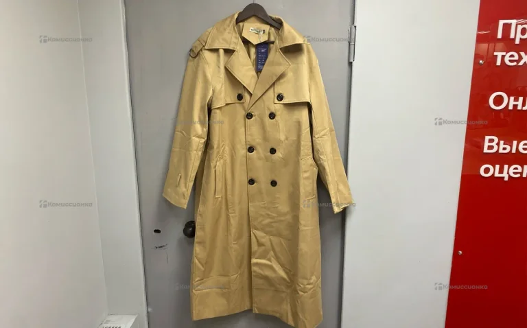 Плащ nuts apparel