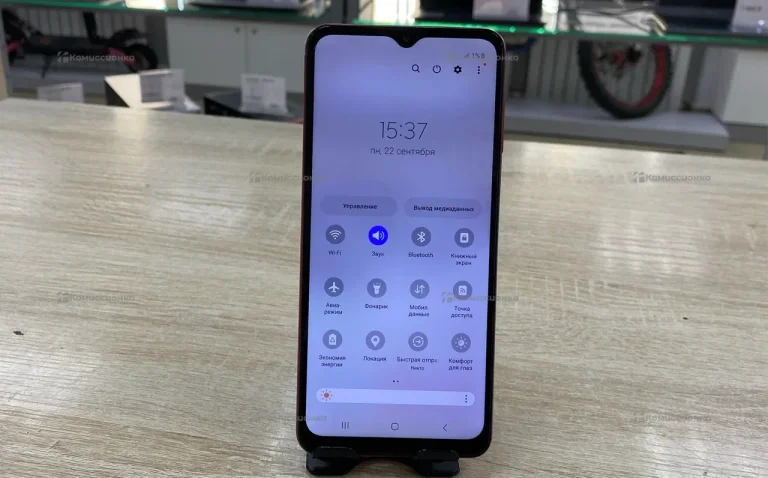 Samsung Galaxy A12 4/64 ГБ